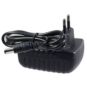 СЗУ для планшета 5V/3A толстый штекер (5,5х2,5)